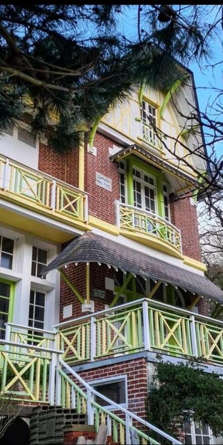 La Parenthese Bois De Cise Apartment Ault Bagian luar foto