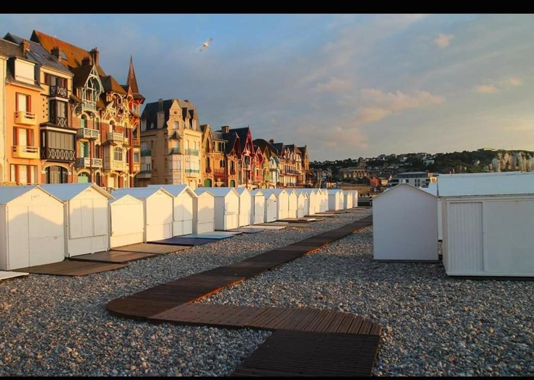 La Parenthese Bois De Cise Apartment Ault Bagian luar foto